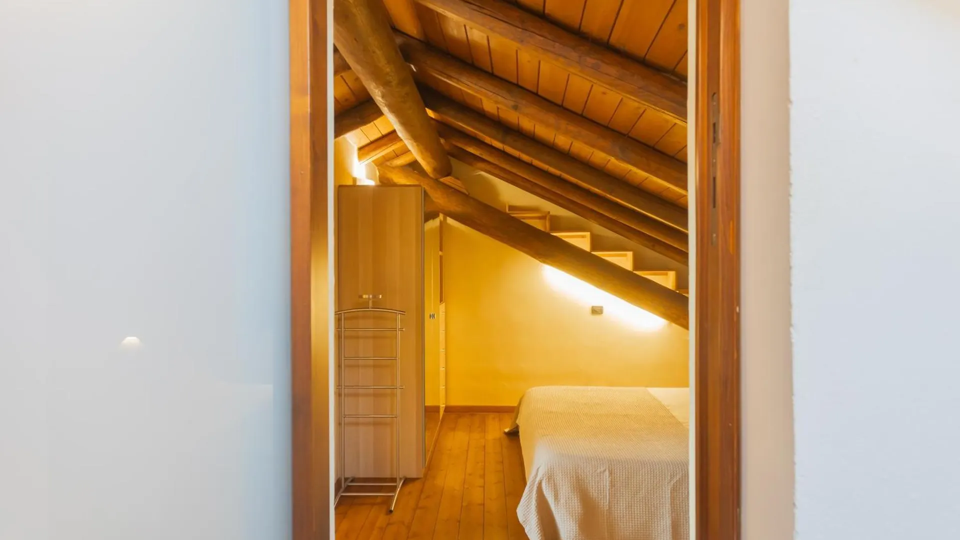 Casa Giovio Elengant Loft In Historical Building Apartment Como