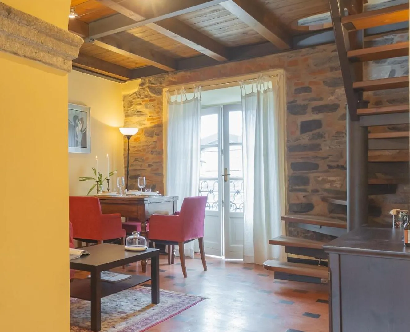 Casa Giovio Elengant Loft In Historical Building Apartment Como 0*,  Italy