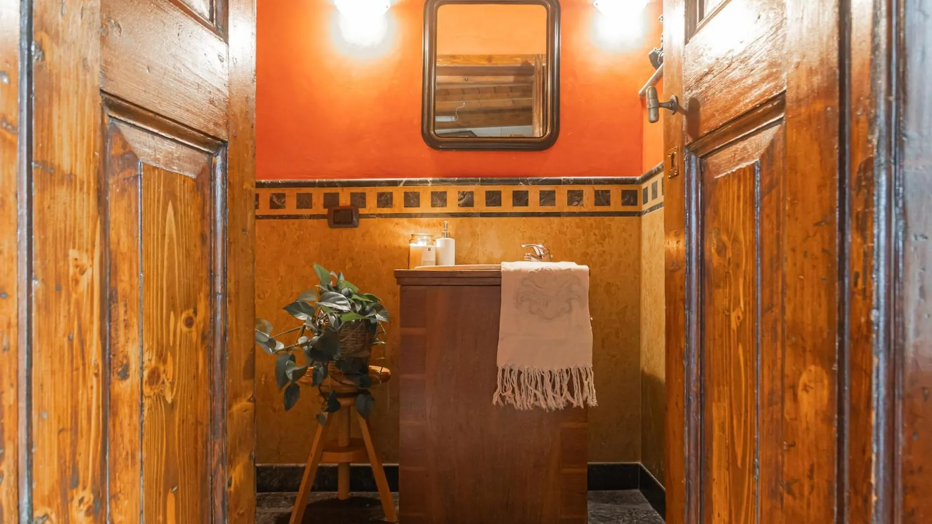 Casa Giovio Elengant Loft In Historical Building Lägenhet Como
